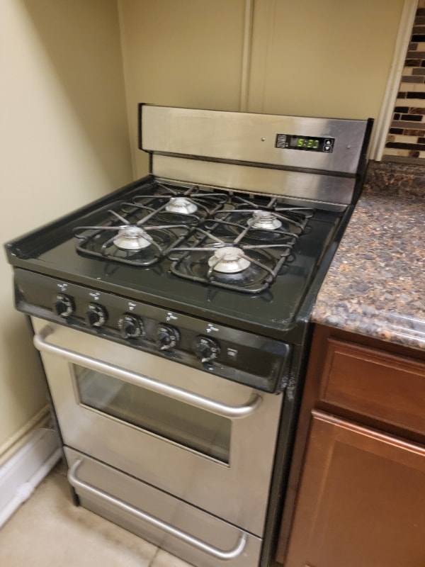 Foto del edificio - 220 W Madison St