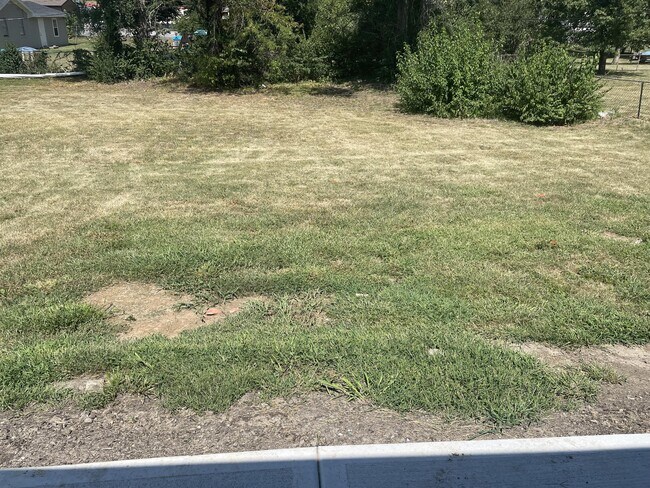 Foto del edificio - 7124 E 106th Terrace