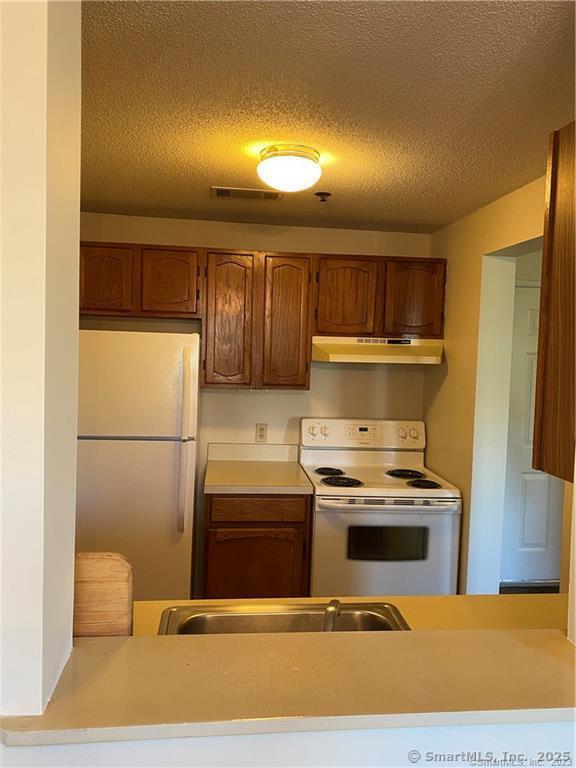 Building Photo - 438 Judd Square