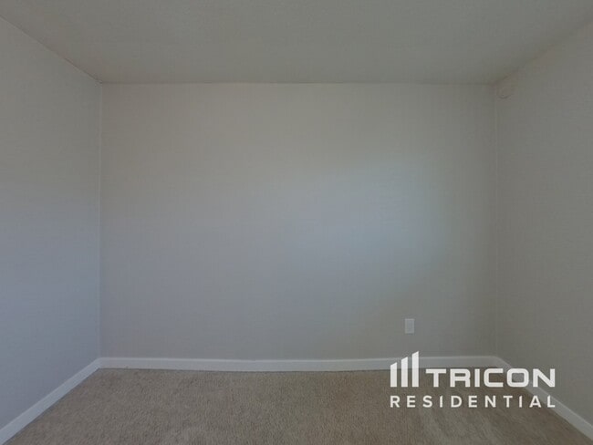 Building Photo - 4706 Wilde Pl