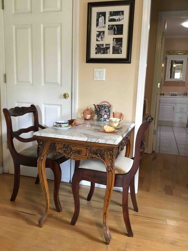 Foto del edificio - 198 Schools Dr