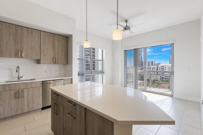 Building Photo - 2700 Biscayne Blvd