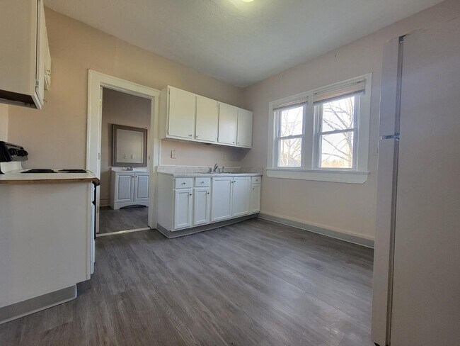 Foto del edificio - 299 Lloyd St