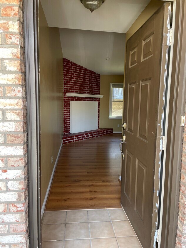 1117 Turkey Foot Rd Unit 6, Lexington, KY 40502 Condo for Rent in