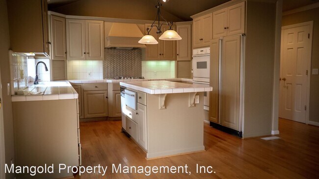 Building Photo - 3 br, 3.5 bath House - 9 Shepherds Place