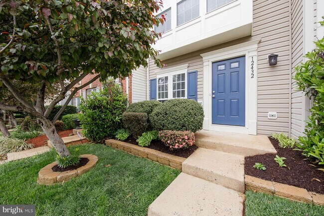 Building Photo - 12432 Selkirk Cir