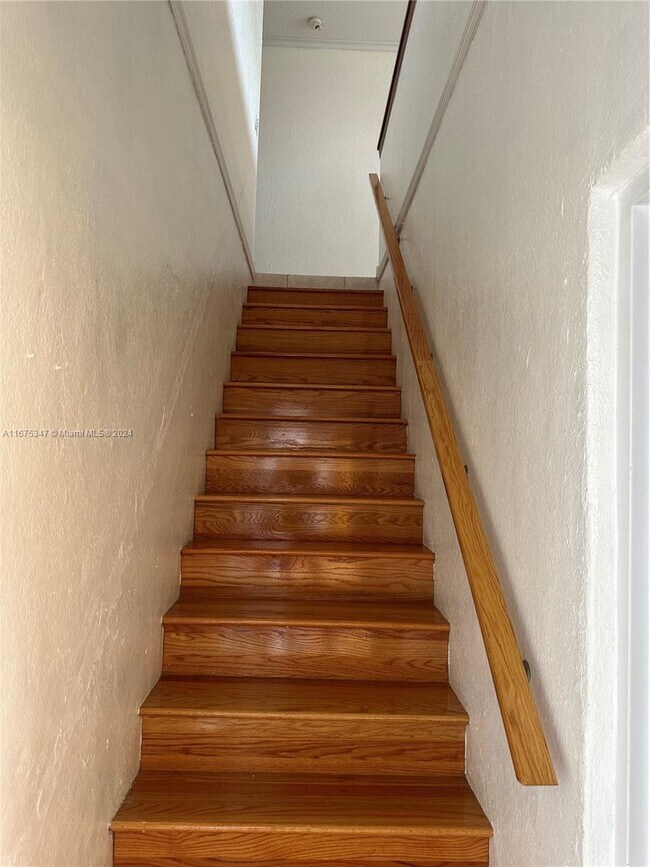 Foto del edificio - 7550 NW 175th St