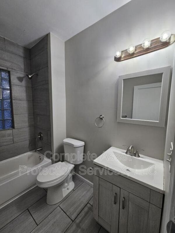 Foto del edificio - 6404 Harrison Ave