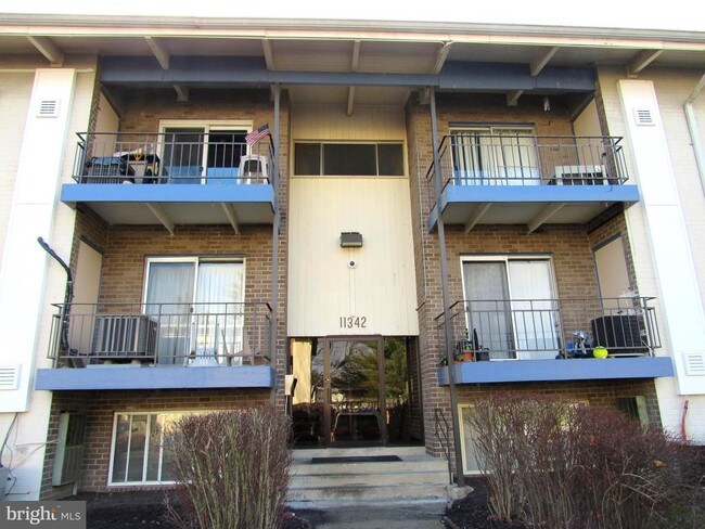 Building Photo - 11342 Cherry Hill Rd