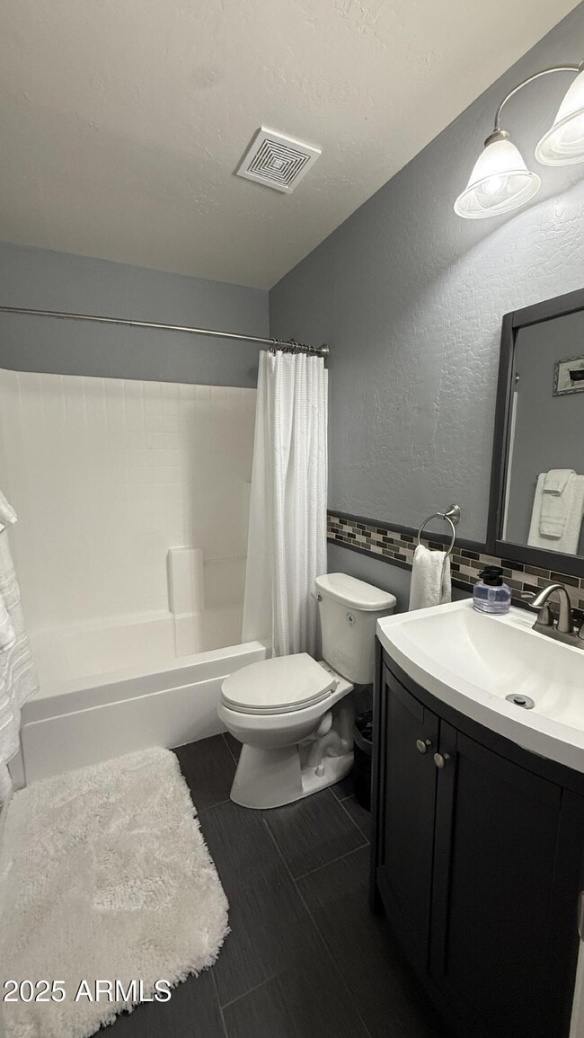 Building Photo - 3552 N Excalibur Pl