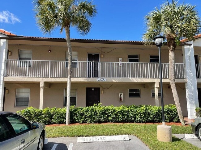 Building Photo - 8750 Royal Palm Blvd