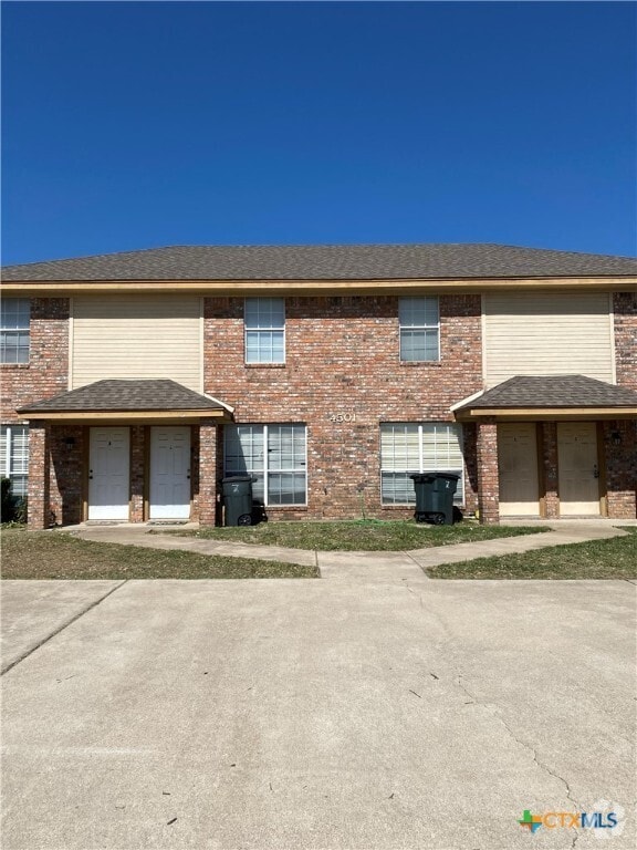 Building Photo - 4501 Deek Dr
