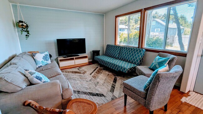 Foto del edificio - 1152 SW Southmayd Ln