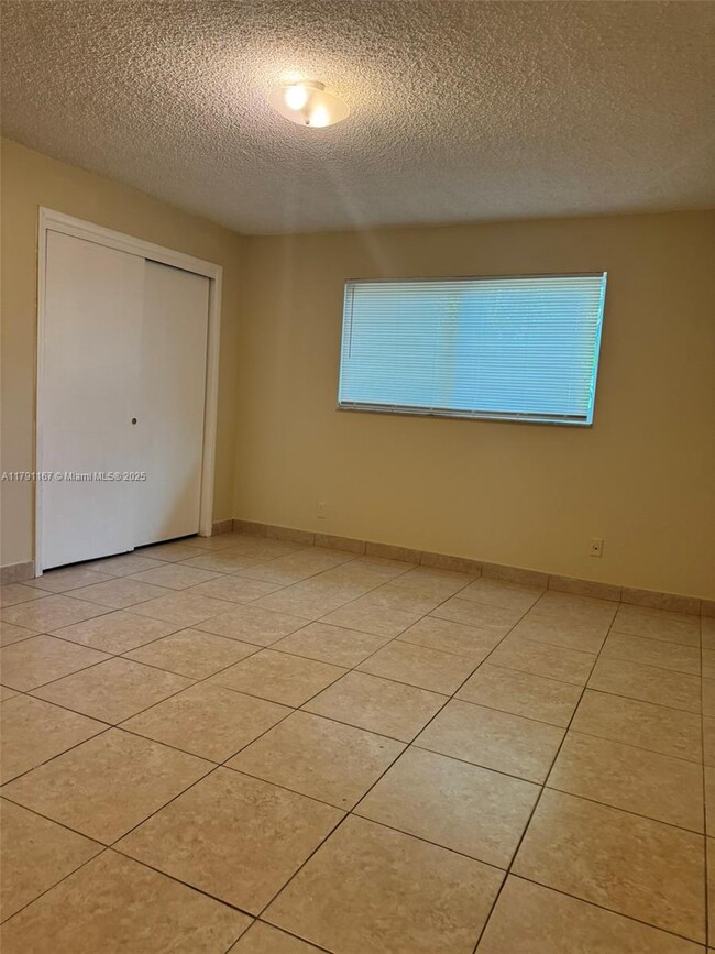 Foto del edificio - 312 N 62nd Ave