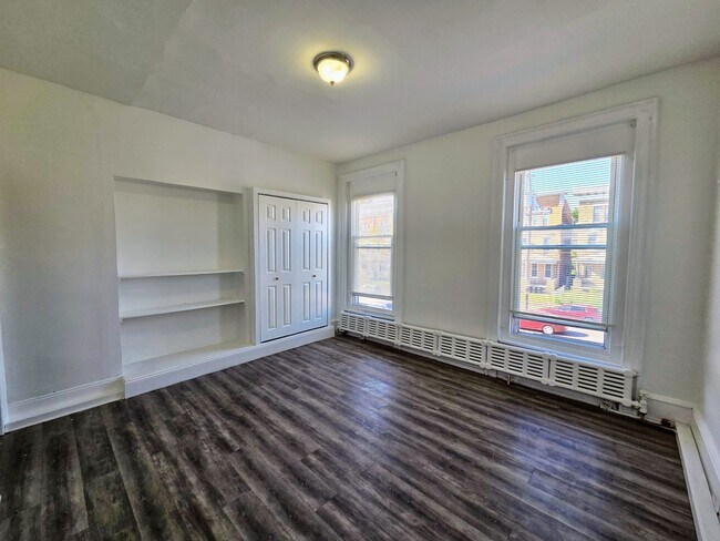 Foto del edificio - 1302 W Allegheny Ave