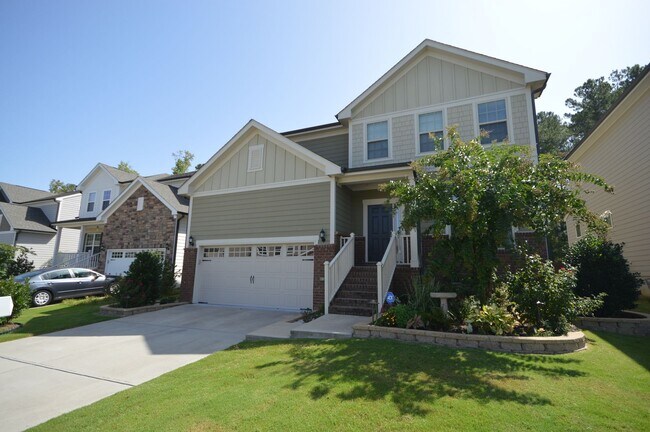 Foto del edificio - 904 Cozy Oak Ave