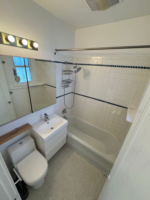 Foto del edificio - 3465 22nd St