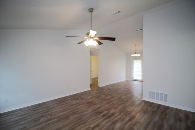 Foto del edificio - 3BR Home in Southwest Pensacola Near NAS Pensacola with No Carpet, 2-Car Garage & Fenced Yard