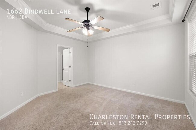 Building Photo - 1662 Bridwell Ln