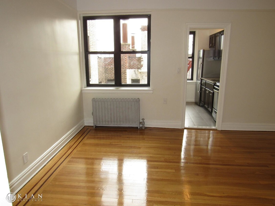 Primary Photo - 4308 40th St