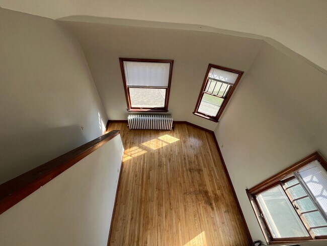 Foto del edificio - 4575 S Packard Ave