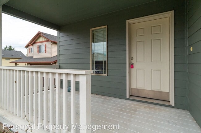 Building Photo - 3 br, 2.5 bath House - 5005 NE 29th Ave