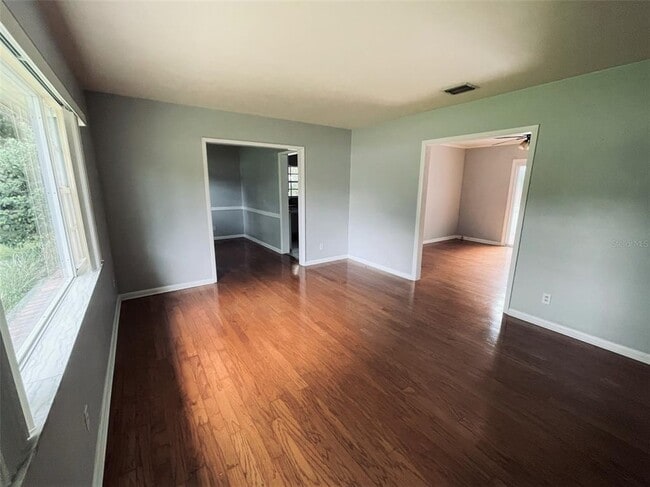 Building Photo - 1039 S Frankland Rd