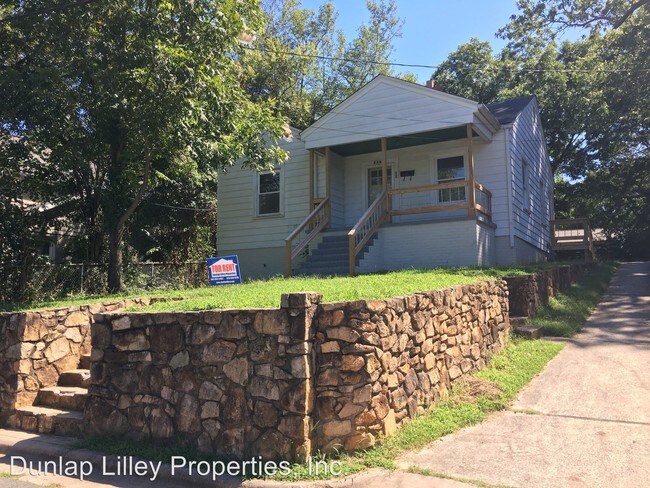 Building Photo - 2 br, 1 bath House - 307 Crest Dr.