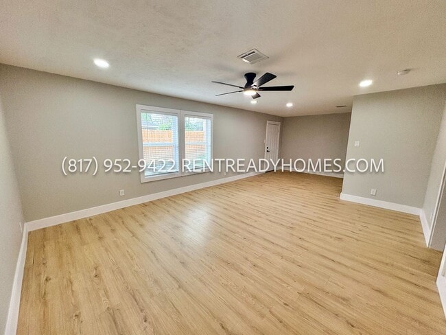 Building Photo - 3810 Weslow St