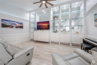 Building Photo - 7221 Bellini Way
