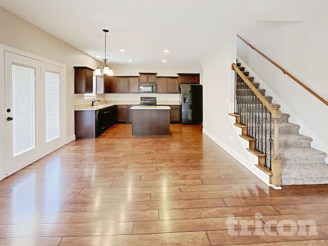Building Photo - 1257 Morstead Dr