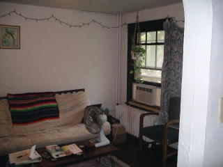 Foto del edificio - 104 S Grove St