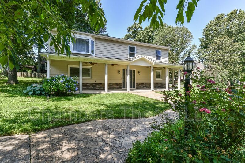 Foto principal - 821 Ninovan Rd SE