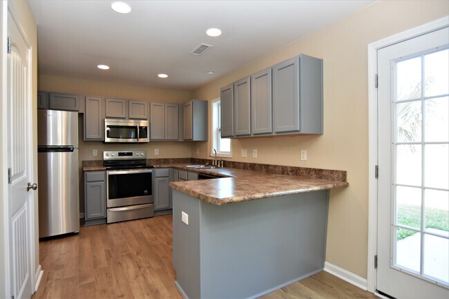 Foto del edificio - 1261 South Brook Rd
