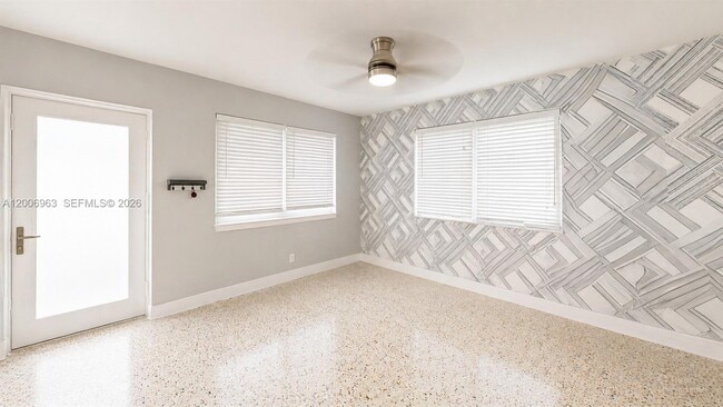 Building Photo - 3630 Percival Ave
