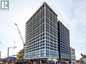 Building Photo - 2020 Bathurst St