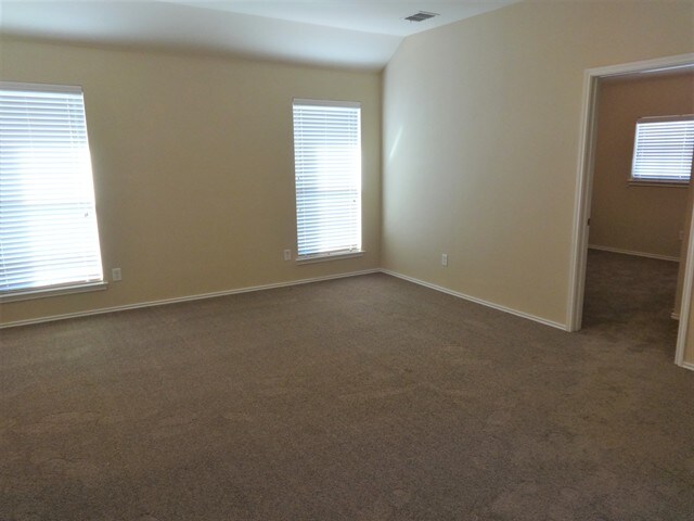 Foto del edificio - 2969 Lakeview Cir