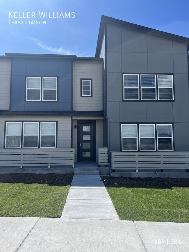 Foto del edificio - 1539 Spring Water Pt