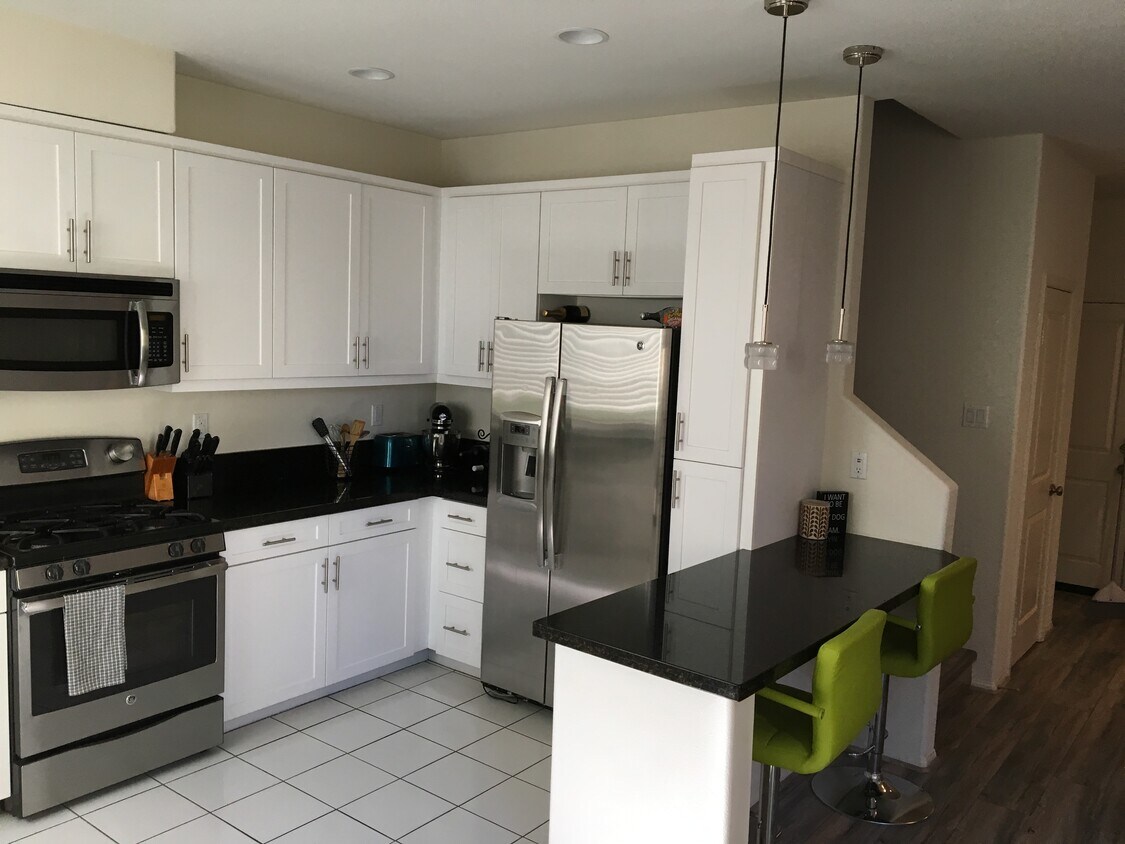 Foto principal - 10958 Kittridge St