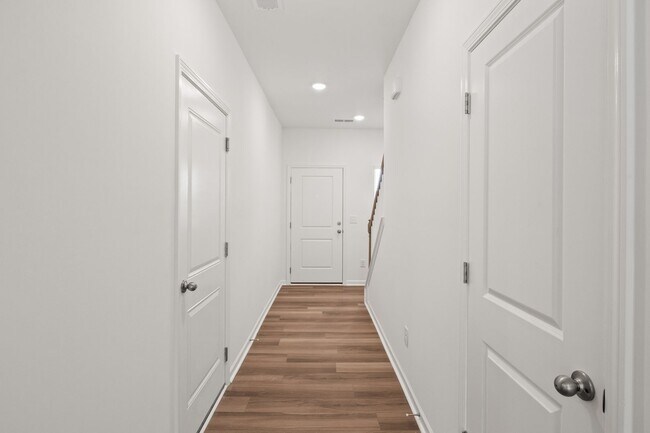 Foto del edificio - 3 Bed 2.5 Bath Townhome at Cambrey Crossing.