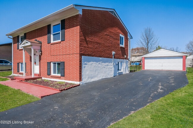 Foto del edificio - 4513 Cod Dr