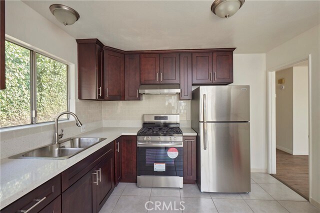 Foto del edificio - 224 Crandall St