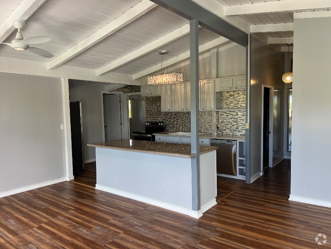 Building Photo - 45-230-230 Waikalua Rd