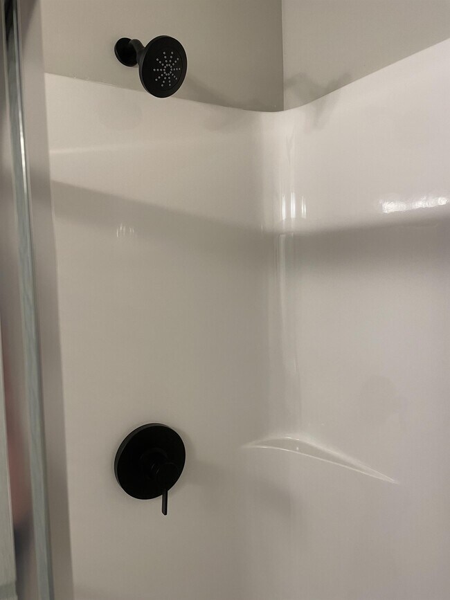 Foto del edificio - 9240 Peregrine Rd