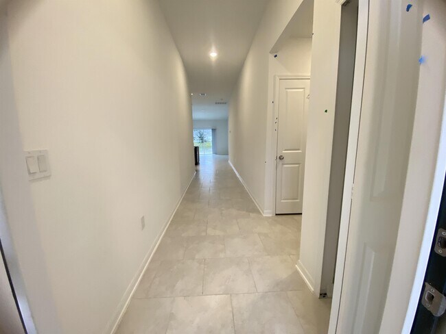 Foto del edificio - 3938 Willow Brook Drive