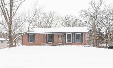 Building Photo - 2113 Melody Dr
