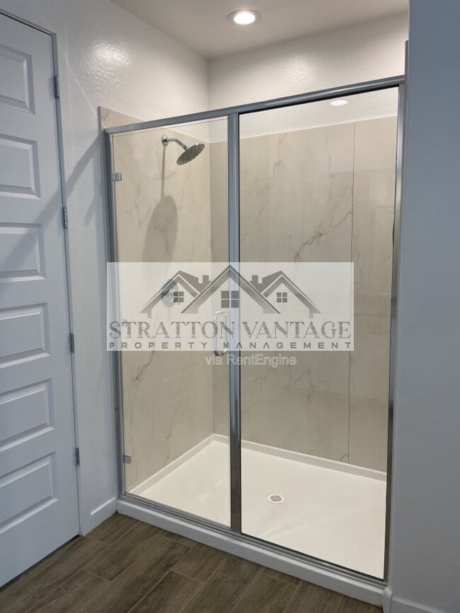 Foto del edificio - 5626 S 26th Ln