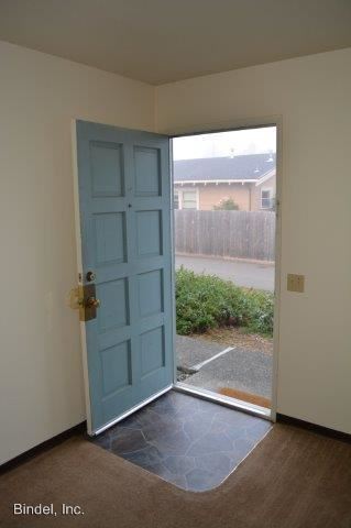 Foto del edificio - 2263 Fern St