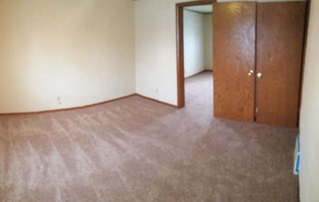Foto del edificio - Inviting 2 Bedroom-Menasha