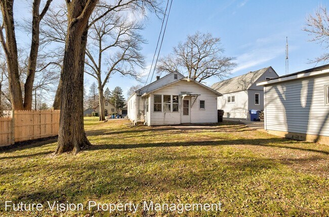 Building Photo - 3 br, 1 bath House - 322 Mohawk St